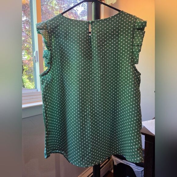 Monteau Los Angeles Green Polka Dot Ruffled Sleeve Blouse - Size L - Picture 2 of 8